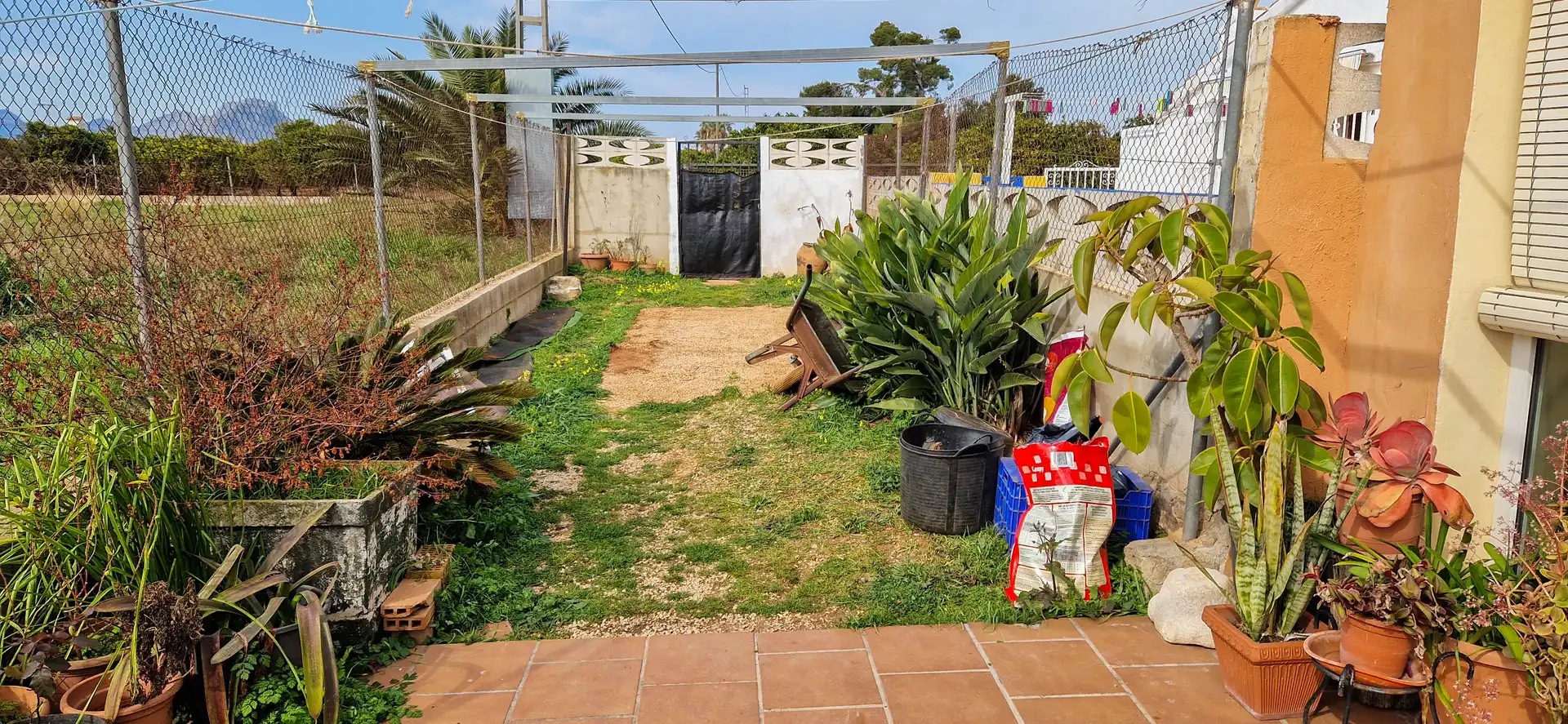 Jardí de Casa adosada en venda en Dénia amb Aire condicionat, Calefacció i Terrassa