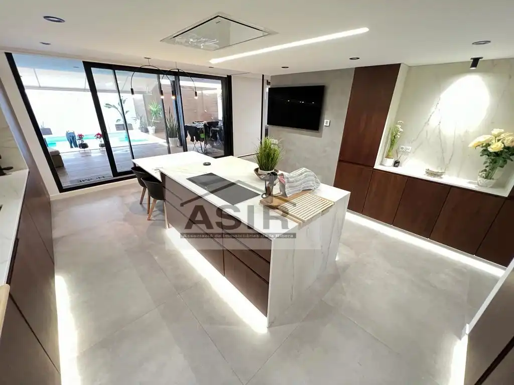 Kitchen of Houses for sale in Algemesí  with Air Conditioner and Swimming Pool