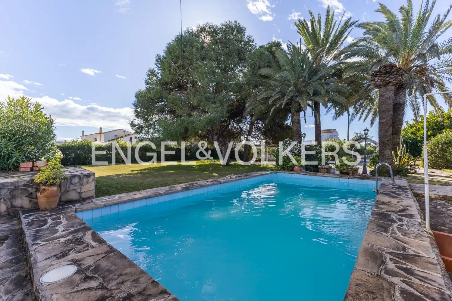 Piscina de Casa o xalet en venda en Vinaròs amb Calefacció, Jardí privat i Terrassa