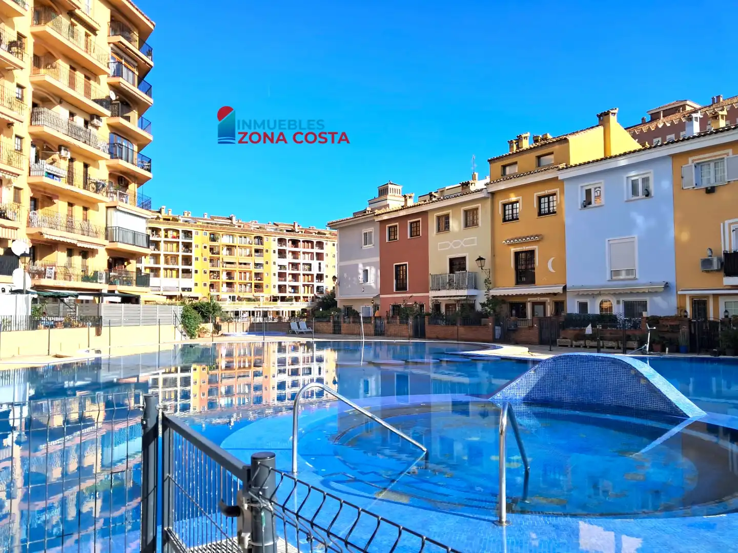 Piscina de Apartament en venda en Alboraya amb Aire condicionat, Terrassa i Moblat