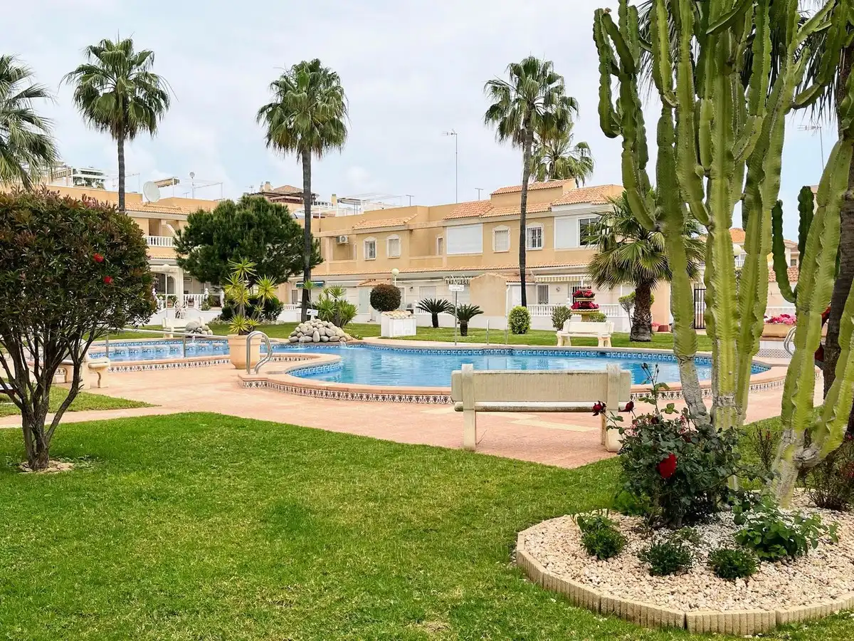 Piscina de Apartamento en venta en Los Alcázares con Aire acondicionado, Terraza y Piscina comunitaria