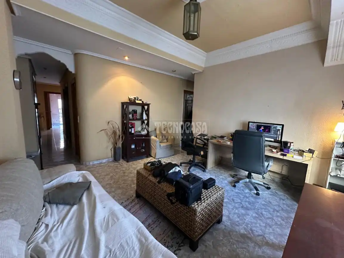 Habitación de Piso en venta en Valencia con Balcón