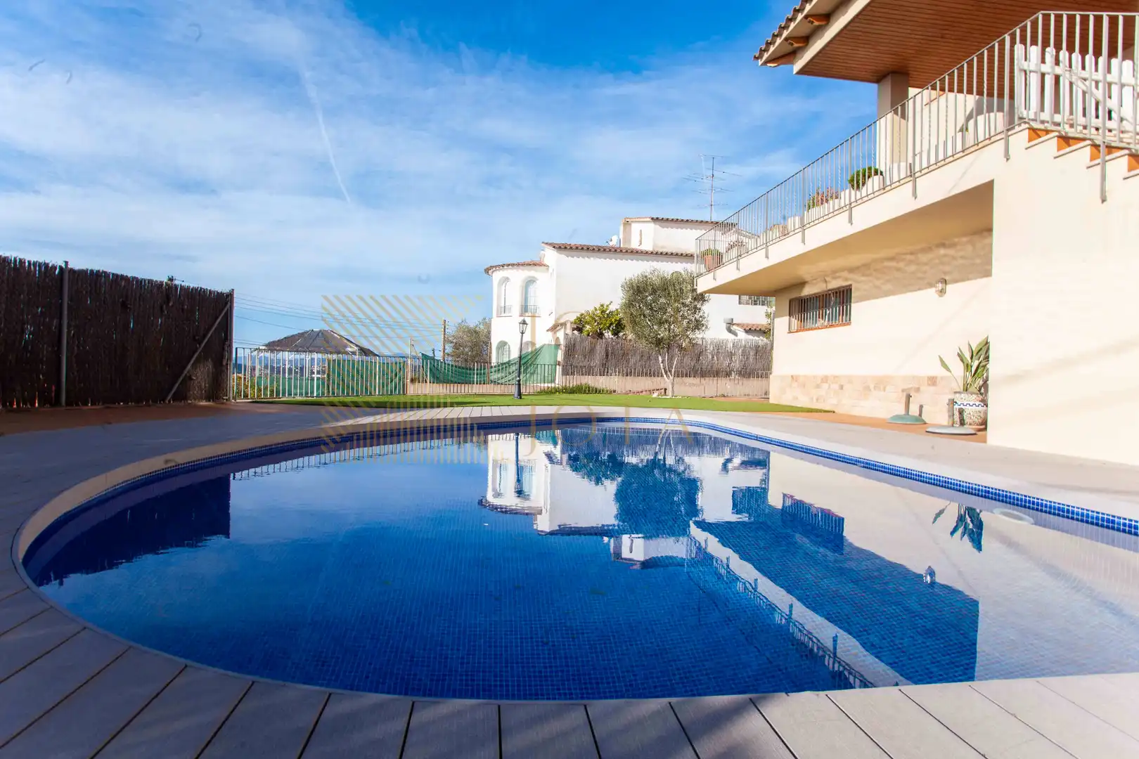 Casa con terraza en venta en Mas Baell - Can Carbó, imagen 3