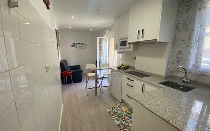 Kitchen of Flat to rent in  Zaragoza Capital