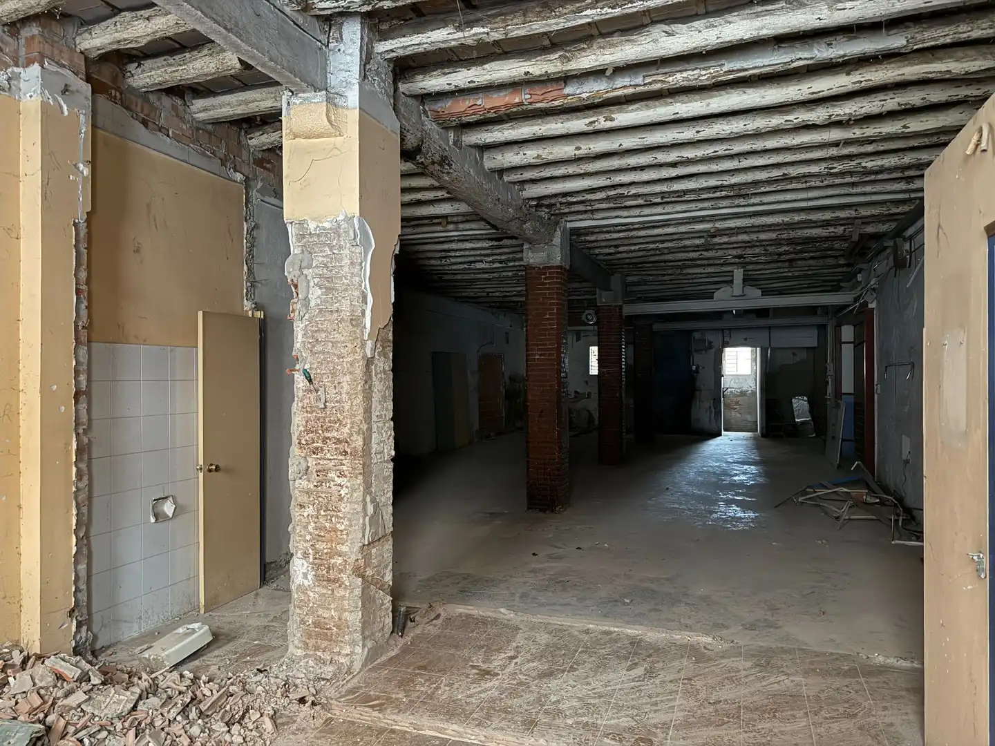 Nau industrial en venda en Igualada