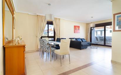 Living room of Apartment for sale in Marbella  with Air Conditioner, Terrace and Storage room