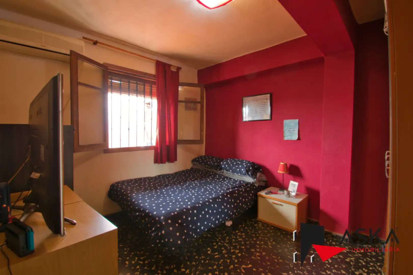 Habitación de Ático en venta en Valencia con Aire acondicionado, Terraza y Amueblado