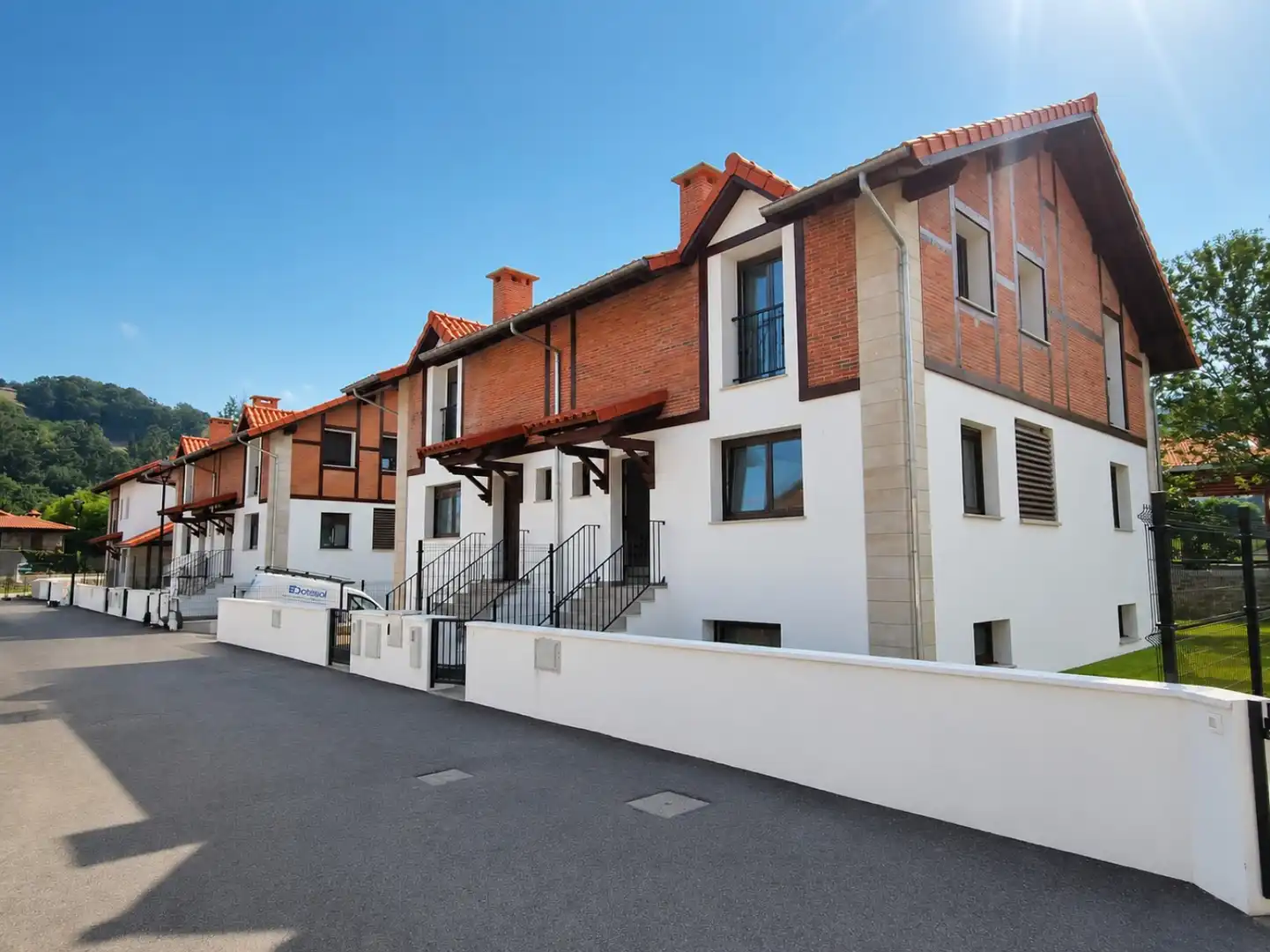 Vista exterior de Casa o chalet en venta en Molledo con Calefacción, Jardín privado y Parquet