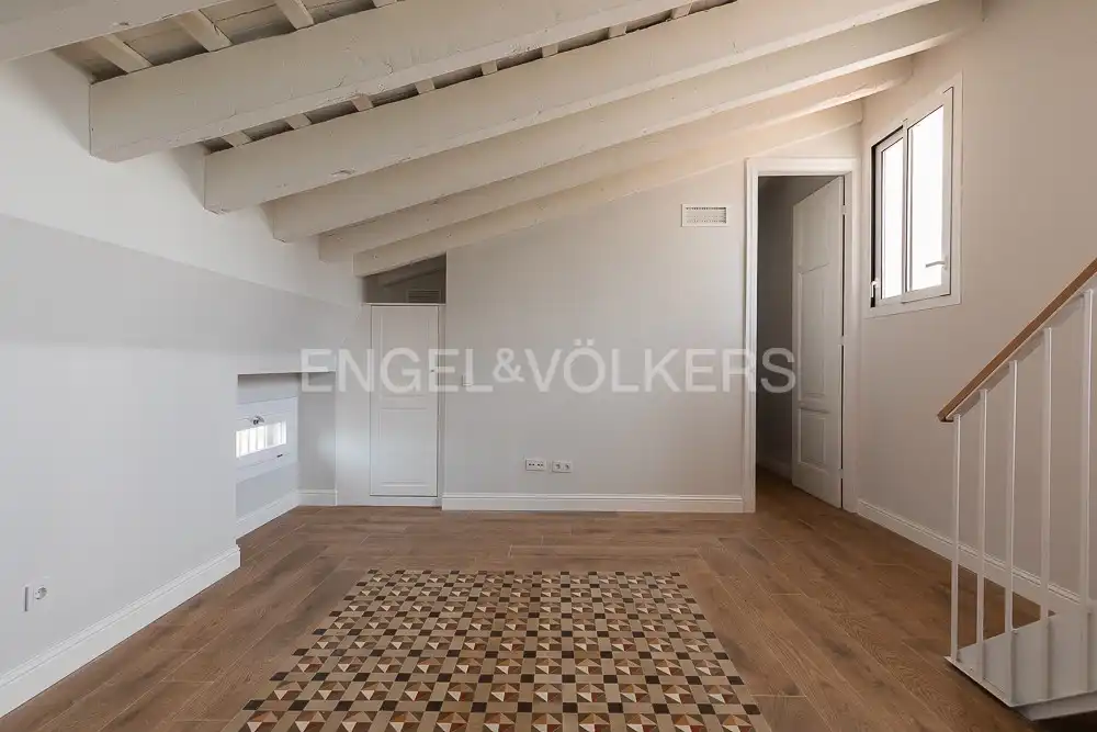 Sala d'estar de Àtic en venda en Valencia amb Aire condicionat, Calefacció i Terrassa