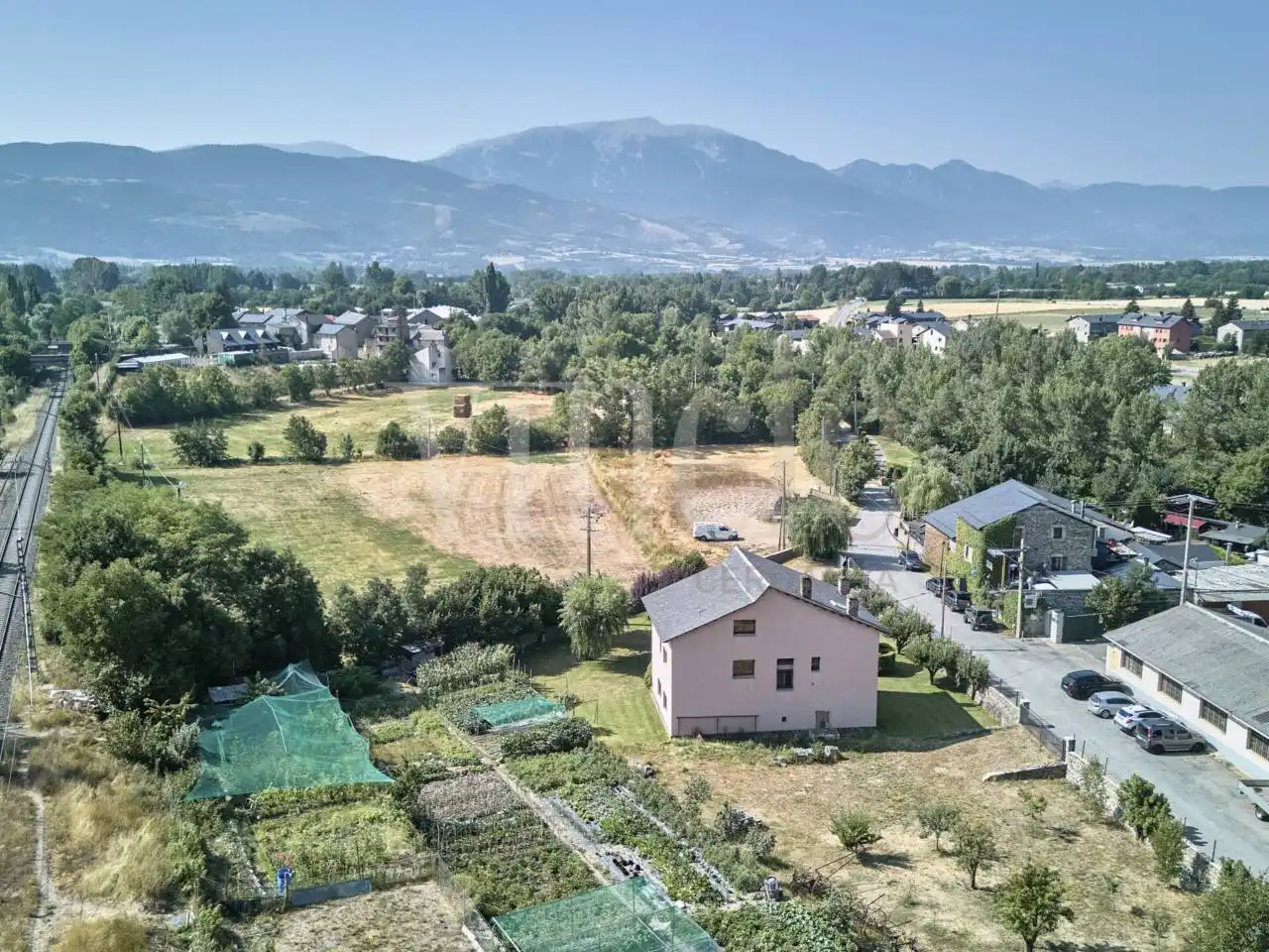 Casa o xalet en venda en Puigcerdà amb Calefacció, Jardí privat i Parquet
