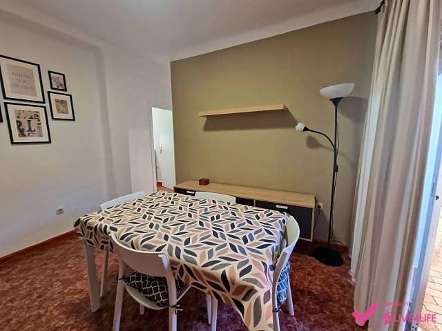 Piso en Alquiler en Barriada la Palmilla en El Torrejón - El Cerezo