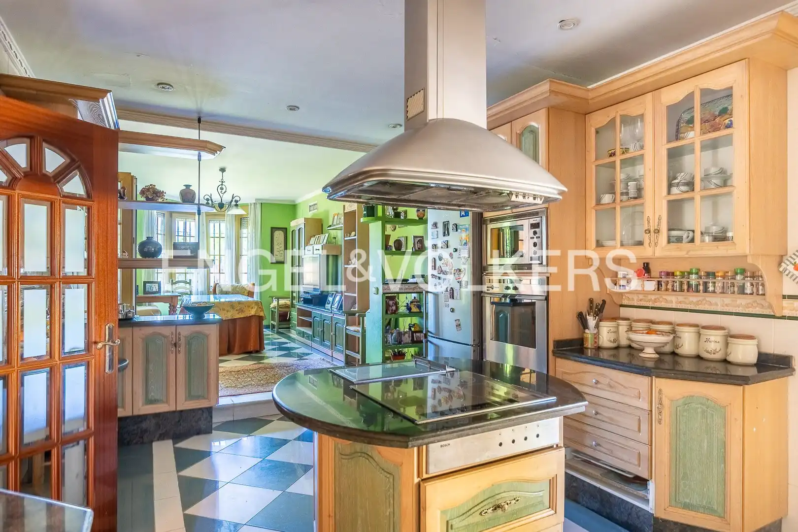 Kitchen of Houses for sale in Sevilla  with Air Conditioner, Heating and Private garden