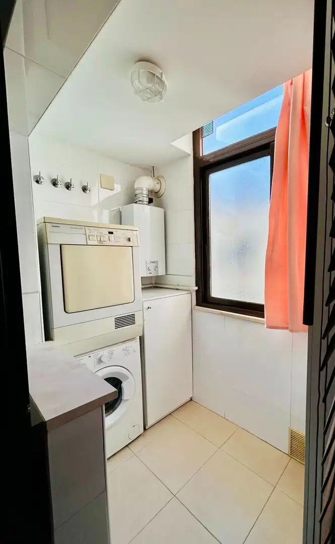 Badezimmer von Wohnung zum Verkauf in Málaga mit Klimaanlage, Heizung und Terrasse