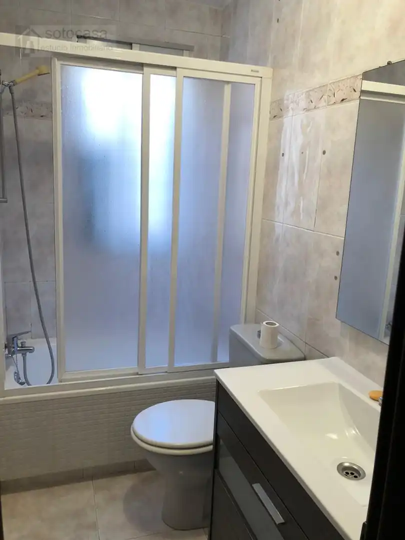 Bathroom of Flat for rent in Rondilla