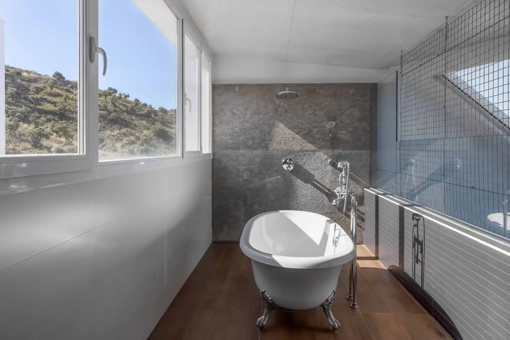 Bathroom of Houses for sale in Málaga  with Air Conditioner, Heating and Private garden