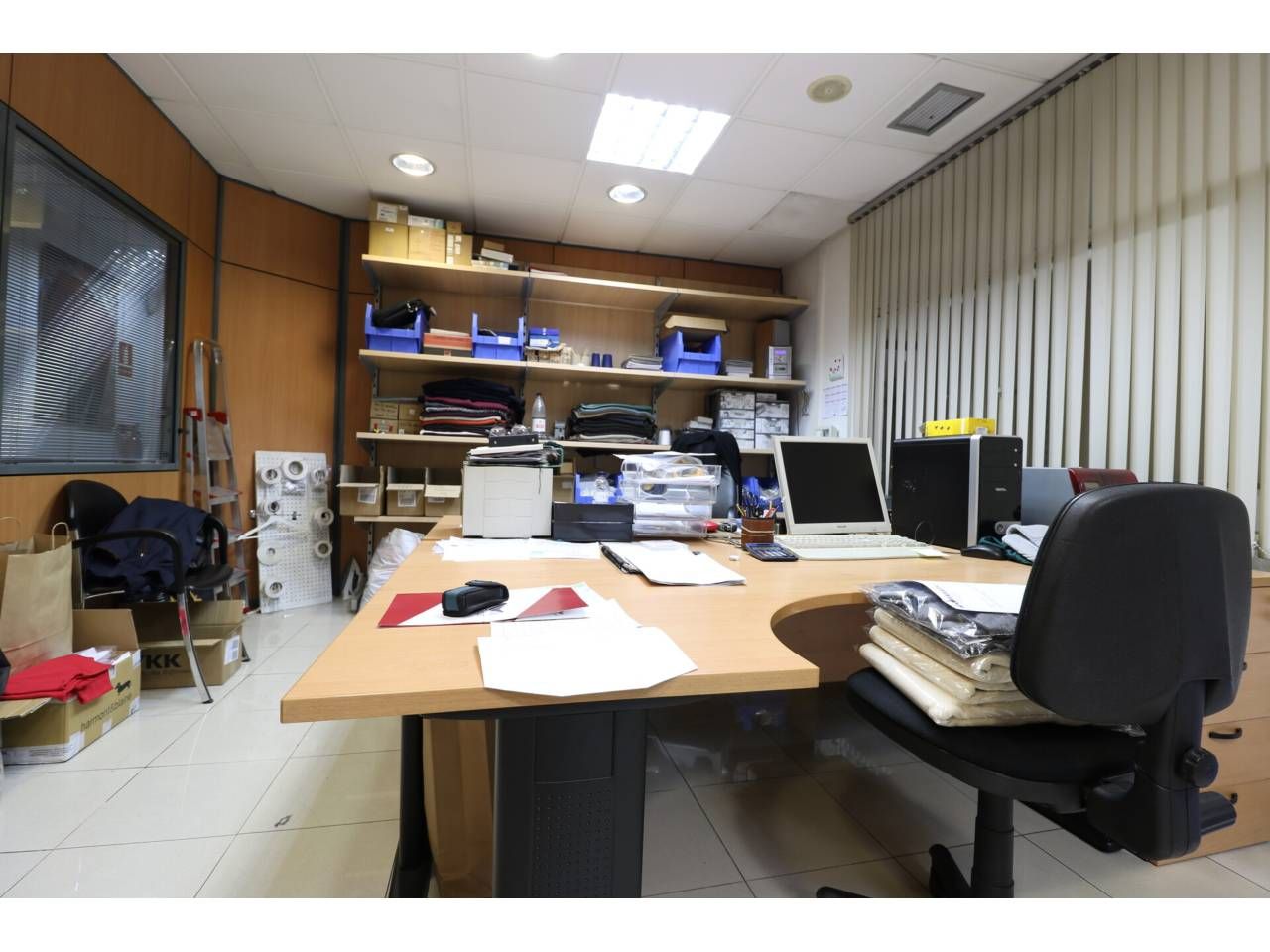 Office to rent in Cerdanyola del Vallès  with Air Conditioner
