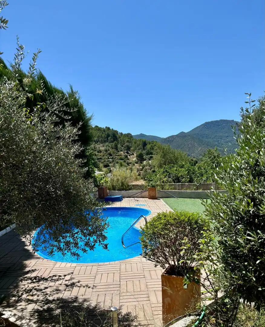 Jardín de Casa o chalet en venta en Siles con Aire acondicionado, Calefacción y Jardín privado