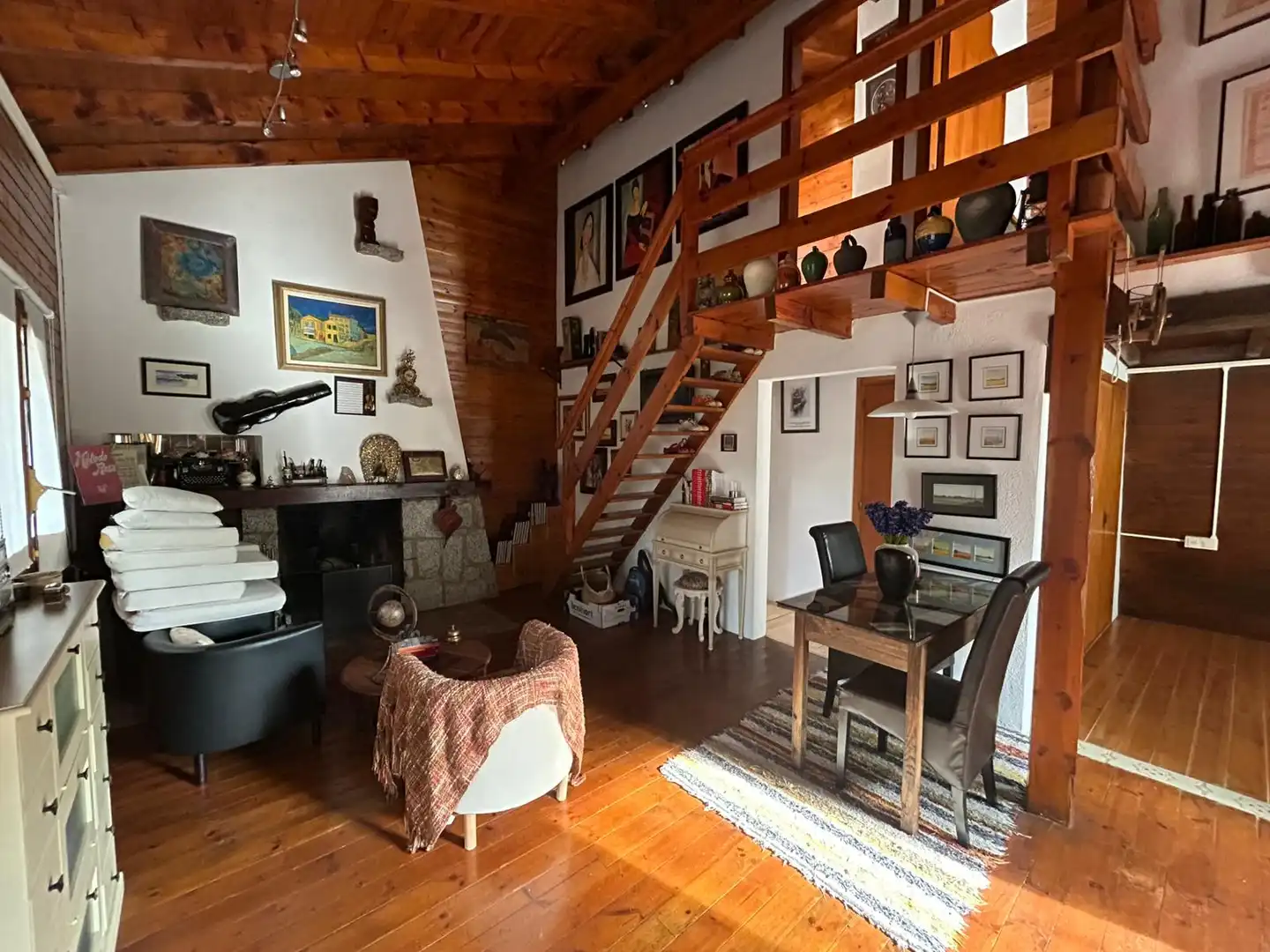 Living room of Houses for sale in Maçanet de Cabrenys  with Private garden, Swimming Pool and Furnished