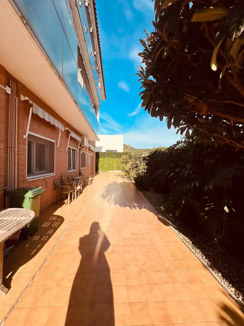 Terraza de Planta baja en venta en Pineda de Mar con Aire acondicionado, Calefacción y Jardín privado