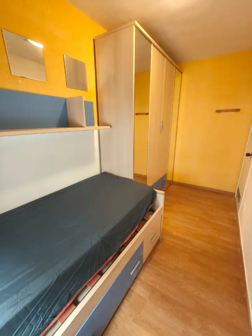 Bedroom of Flat for sale in Pineda de Mar  with Parquet flooring, Terrace and Furnished