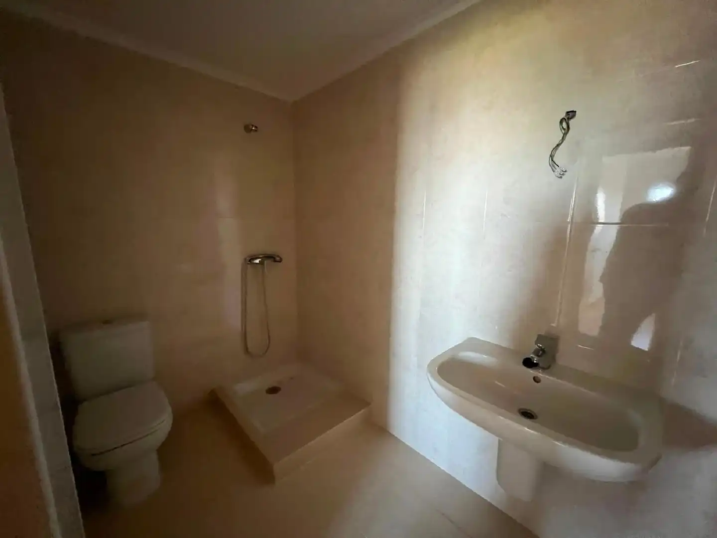 Bathroom of Flat for sale in Barreiros  with Storage room