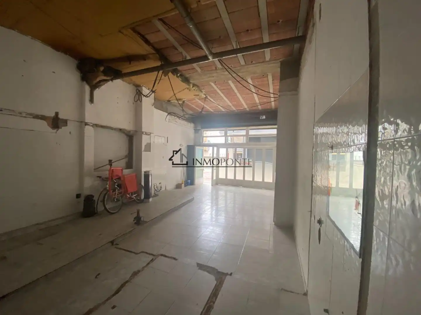 Local comercial en alquiler en Zona de Plaza de Barcelos, imagen 7