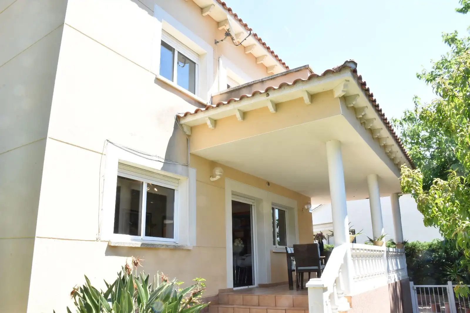 Vista exterior de Casa o xalet en venda en El Vendrell amb Aire condicionat, Calefacció i Terrassa