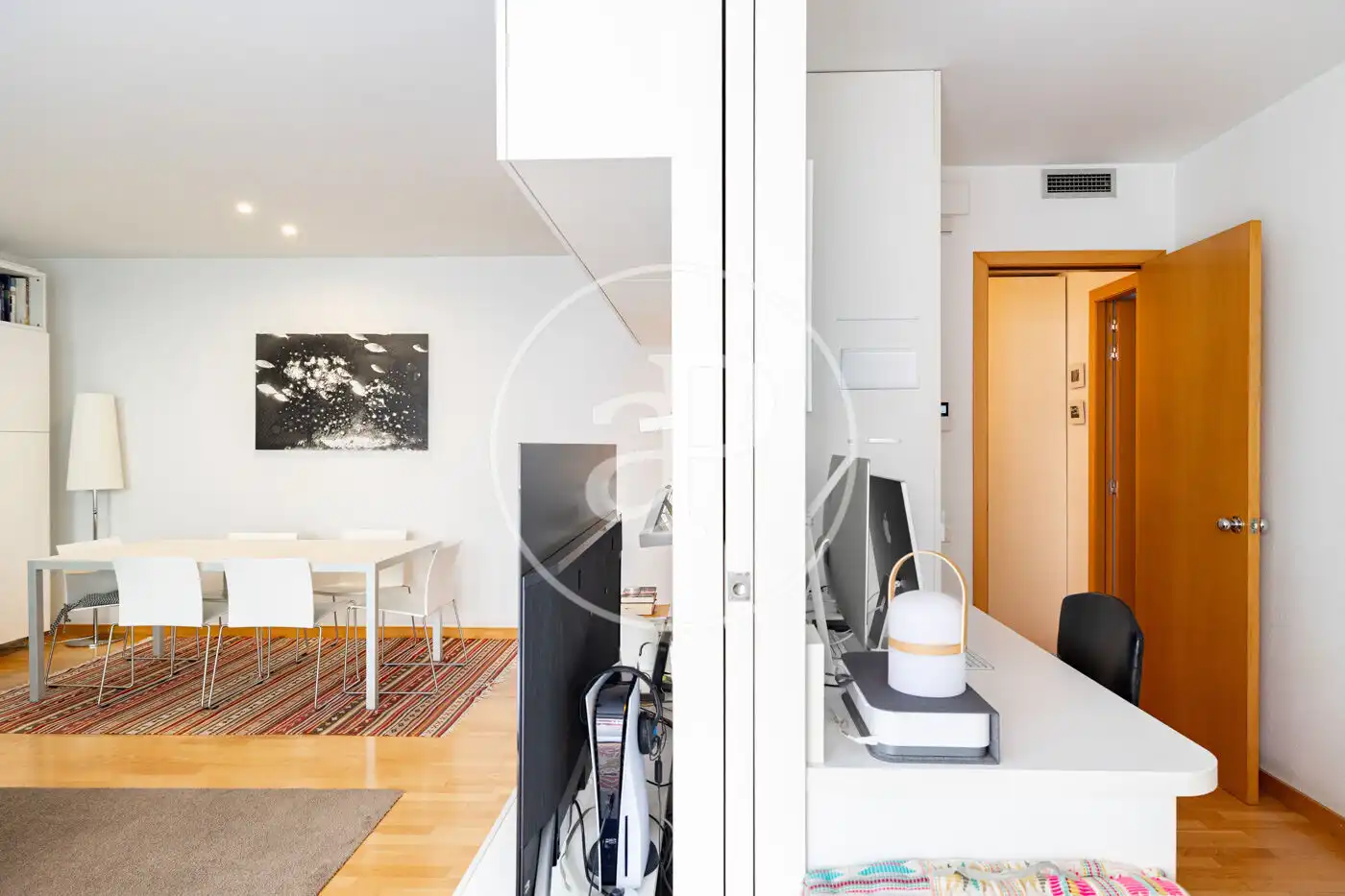 Exterior view of Flat for sale in Barcelona  with Air Conditioner, Heating and Terrace