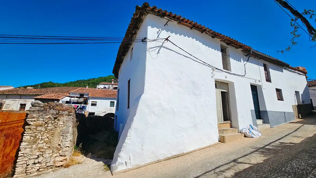 Exterior view of Houses for sale in Alájar  with Storage room and Balcony