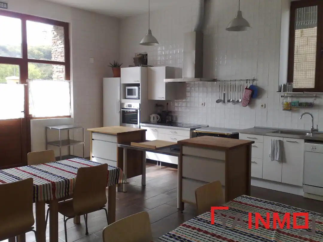 Cocina de Casa o chalet en venta en Condado de Treviño con Calefacción, Jardín privado y Parquet