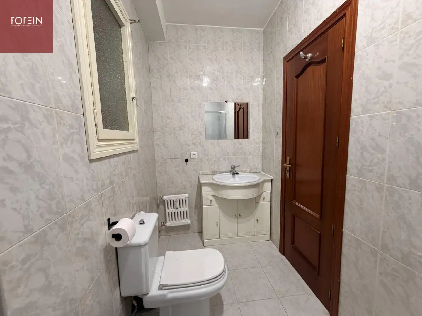 Bathroom of Flat for rent in Madrid  with Heating, Terrace and Storage room