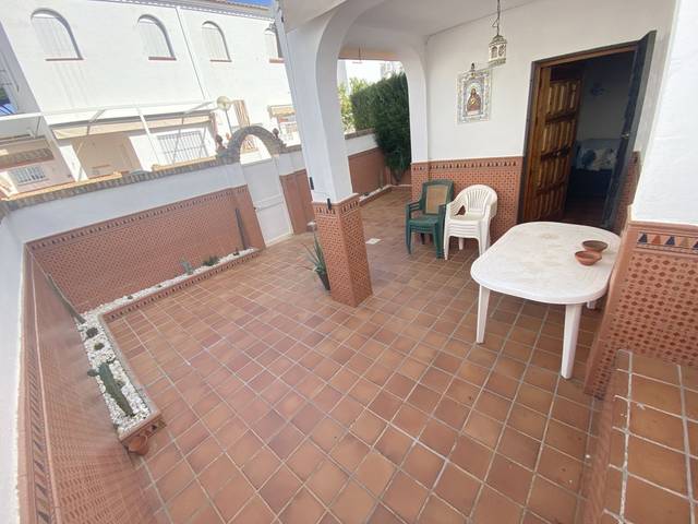 Casa adosada en Venta en Tiburon en Urbasur