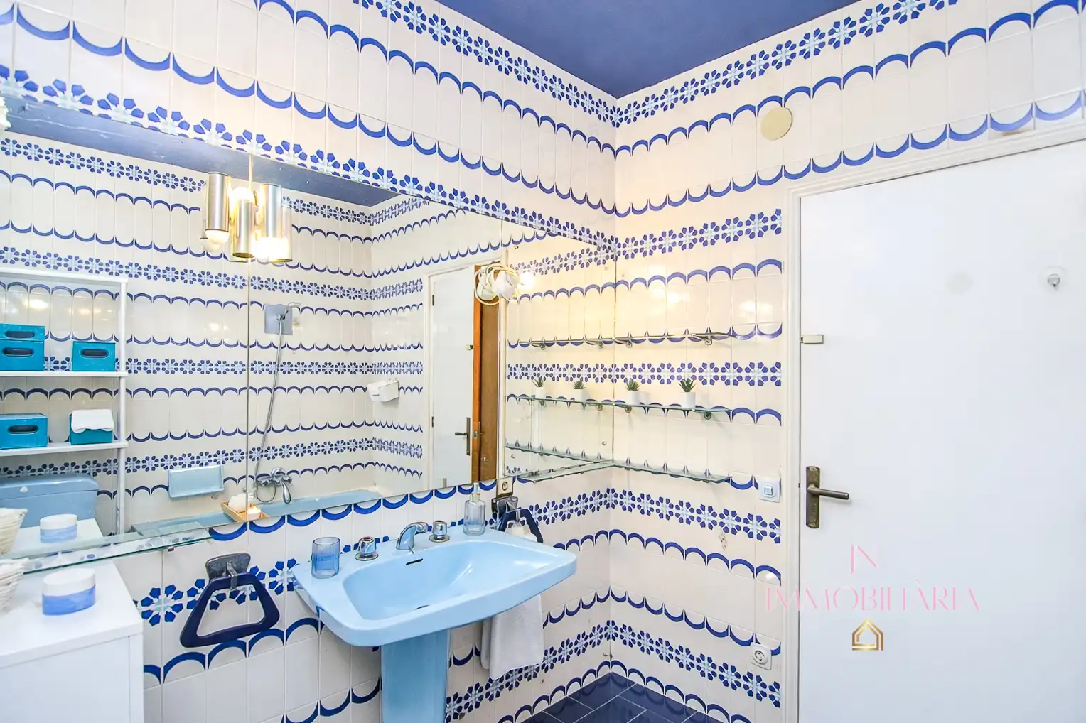 Bathroom of Flat for sale in Piera  with Balcony