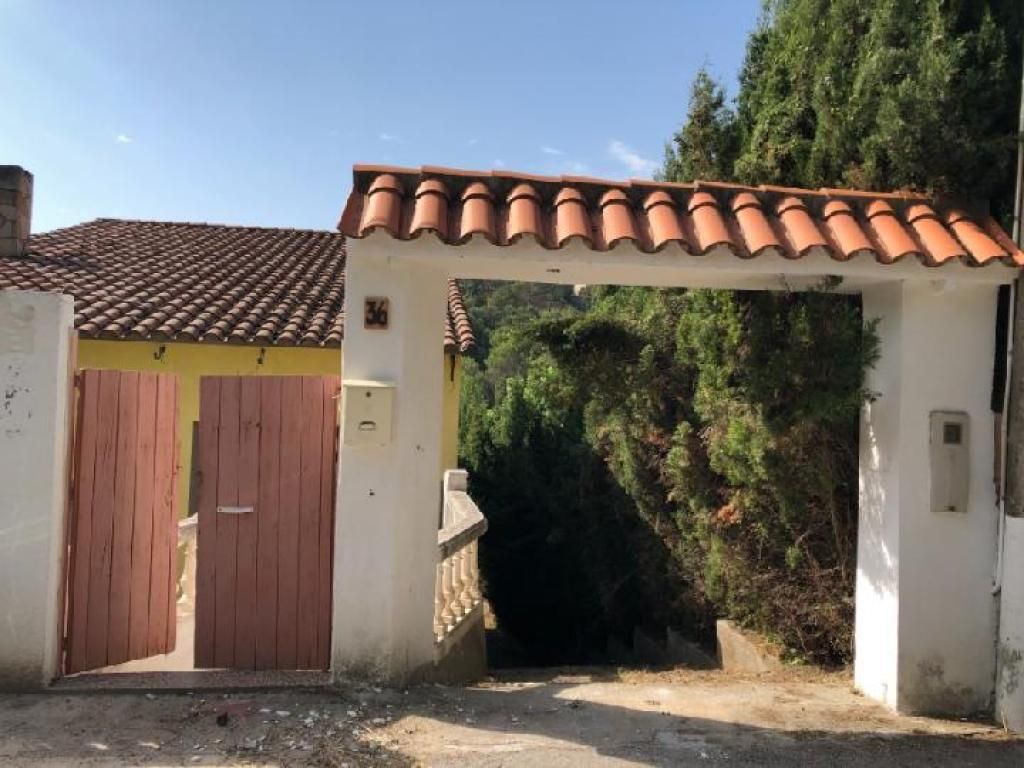 Exterior view of House or chalet for sale in Rellinars
