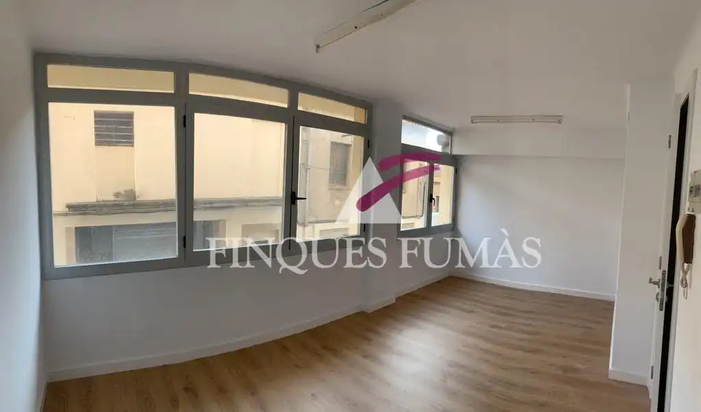 Local comercial en alquiler en Tàrrega, imagen 3