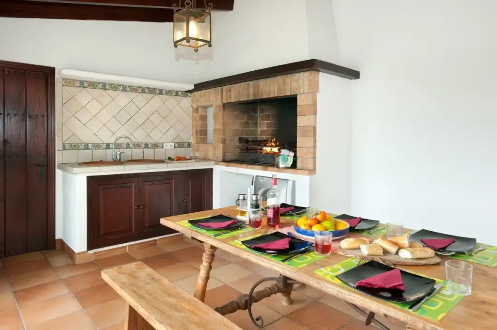 Casa rustica con piscina in vendita a Pollença Poble, imagen 11