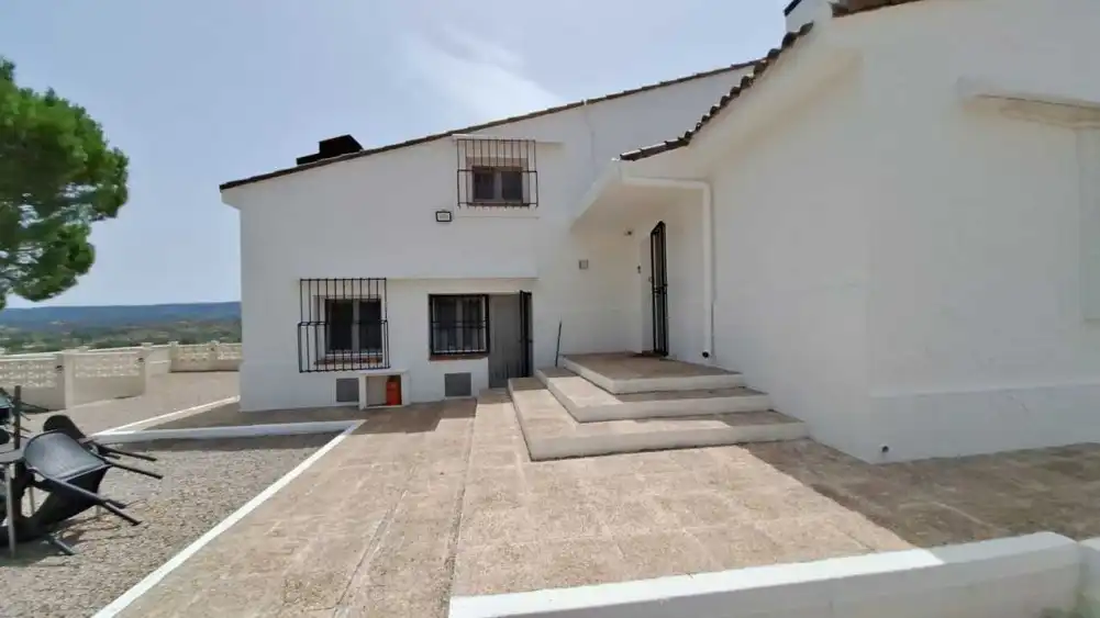 Vista exterior de Piso en venta en Campo de Criptana con Aire acondicionado