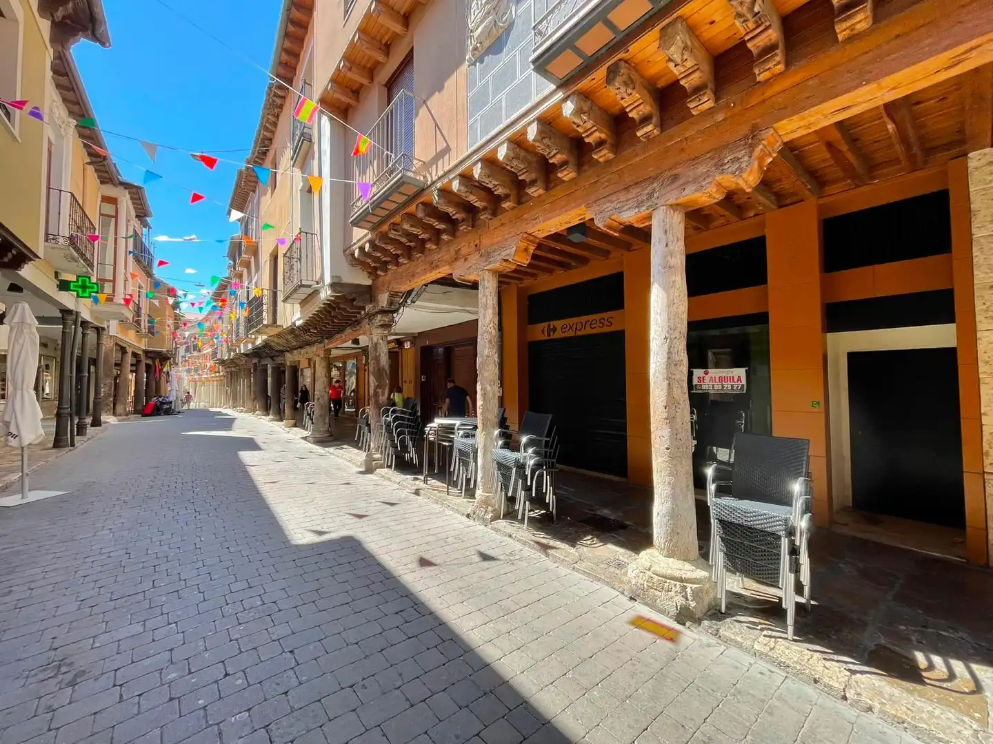 Local comercial de lloguer a Calle Lázaro Alonso