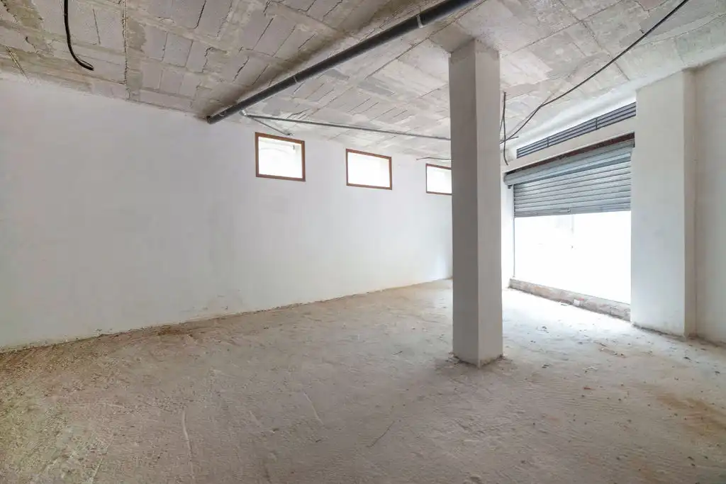 Commercial properties for sale in Monóvar  / Monòver