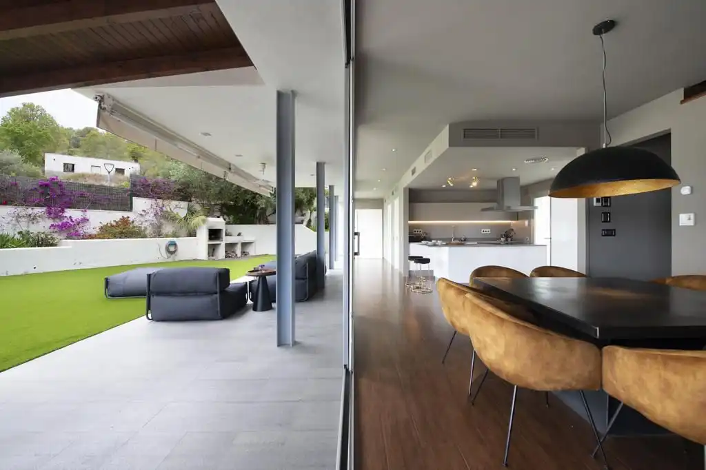 Living room of Houses for sale in Sant Pere de Ribes  with Air Conditioner, Heating and Private garden