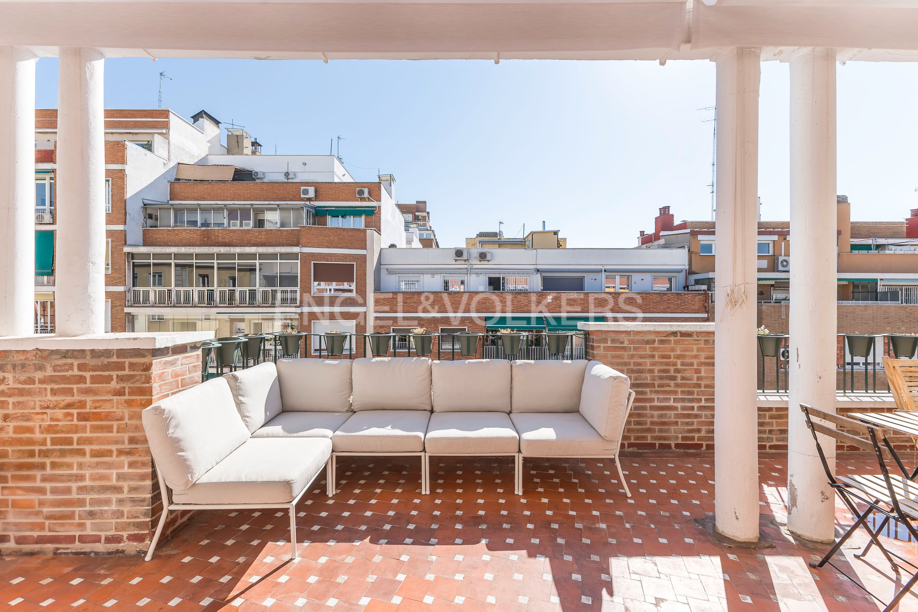Terrace of Apartment for sale in  Madrid Capital  with Air Conditioner, Heating and Parquet flooring
