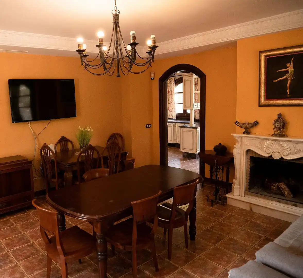 Country homes for sale in La Fiesta
