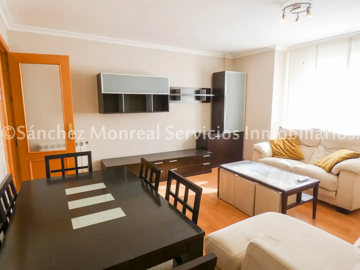 Flat with lift for sale in Calle del Pintor Antonio Murat, imagen 2