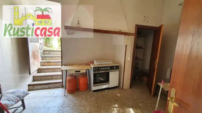 Cocina de Casa o chalet en venta en Baños de la Encina con Jardín privado