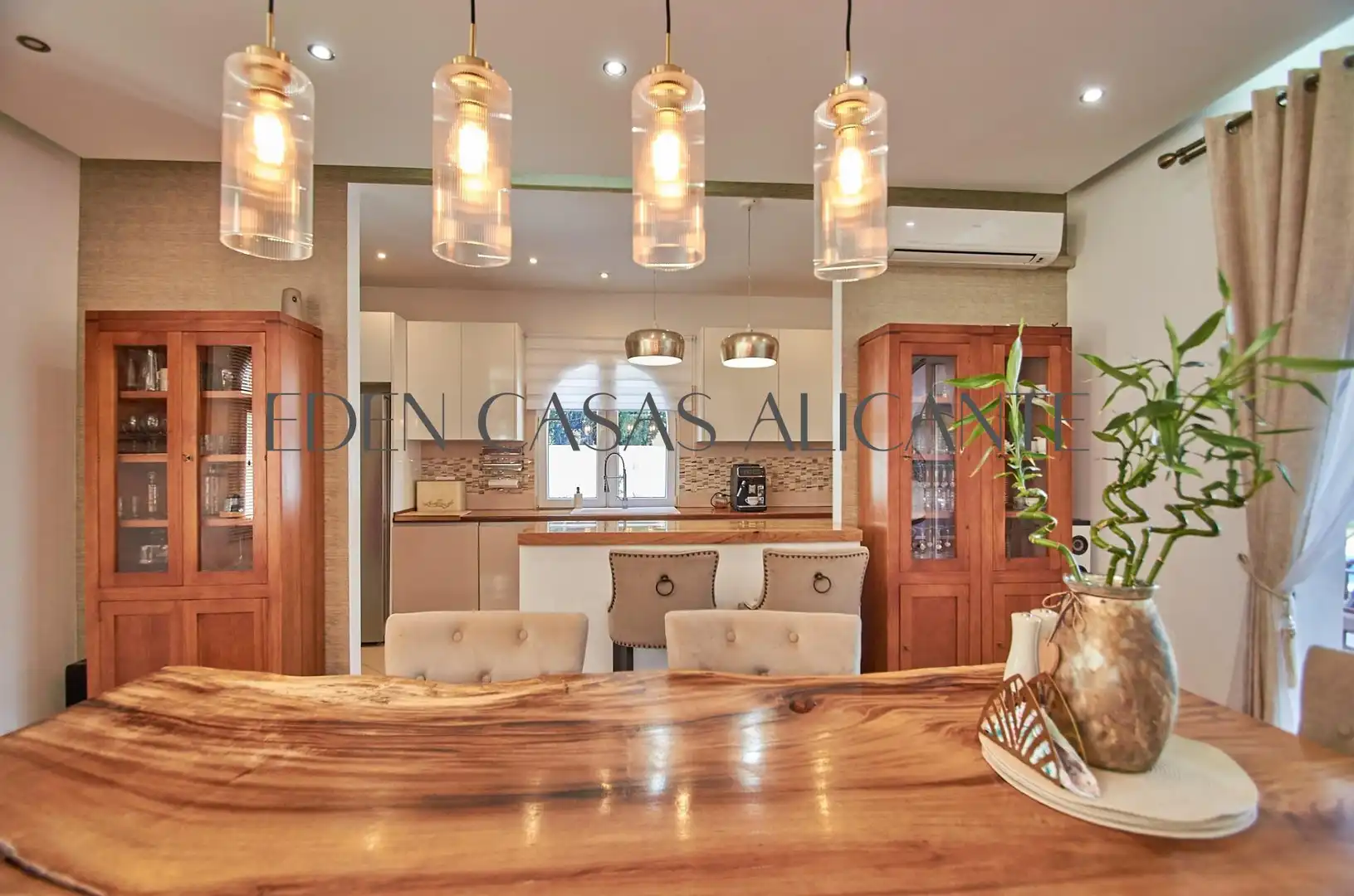 Detached house with pool for sale in Calle Carrasqueta, imagen 26