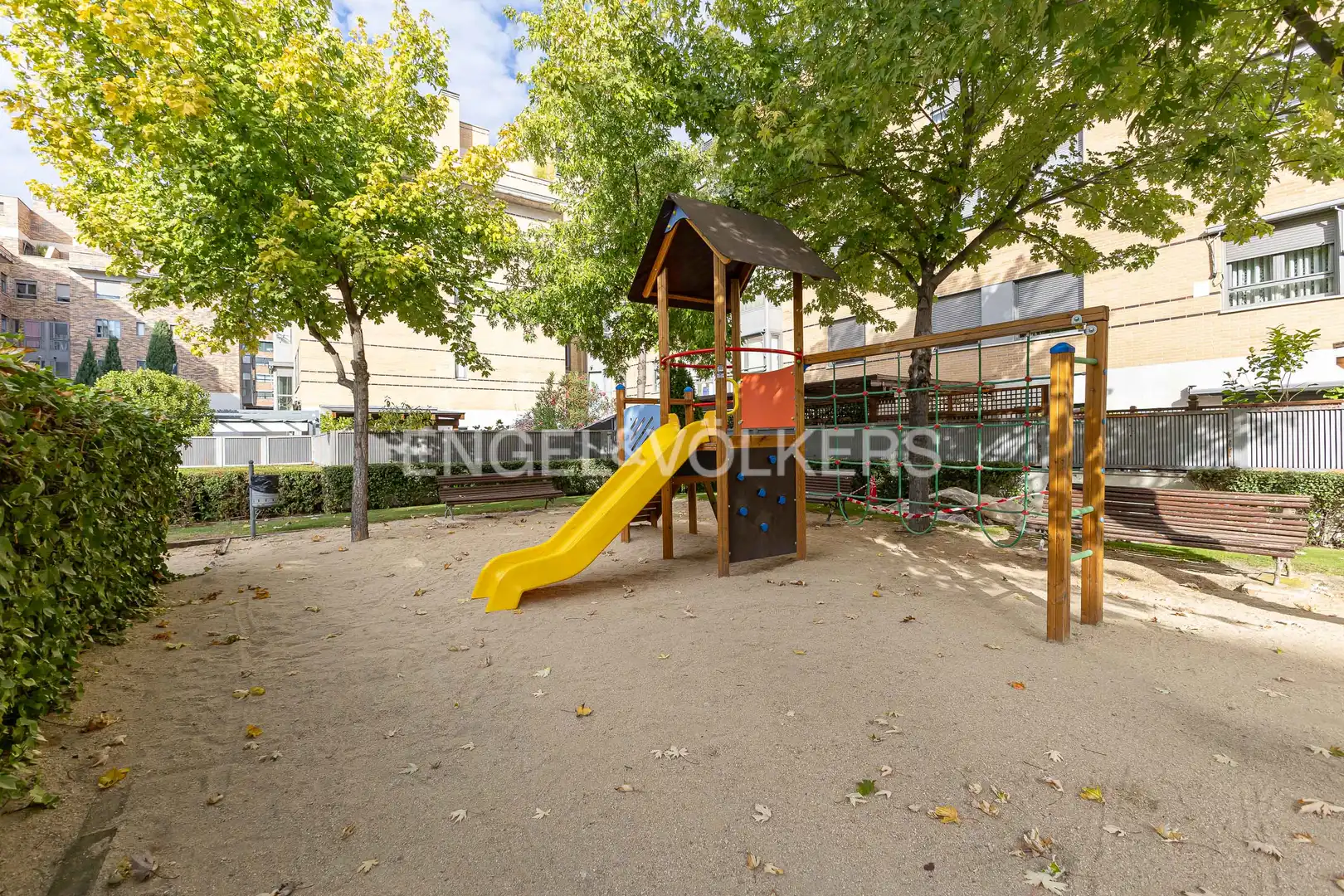 Terrace of Ground floor for rent in Madrid  with Air Conditioner, Heating and Private garden