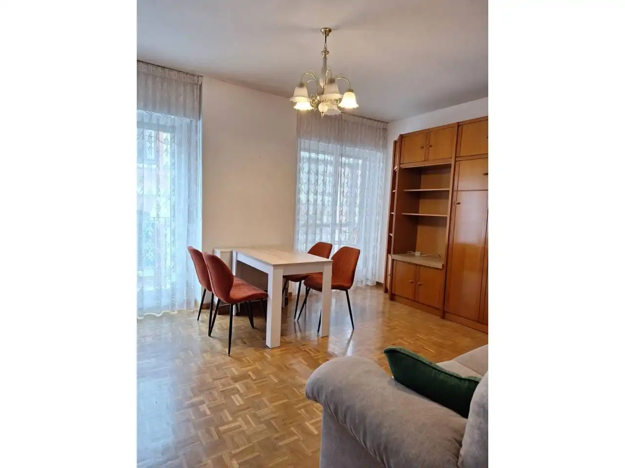 Wohnzimmer von Wohnungen zur Miete in Burgos mit Heizung, Parkett und Terrasse