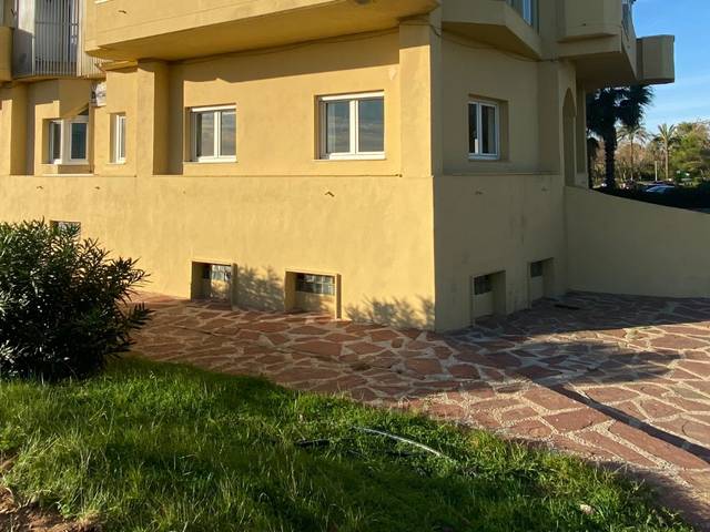 Local comercial en Venta en Avenida Gola del Puchol, 13 en El Saler