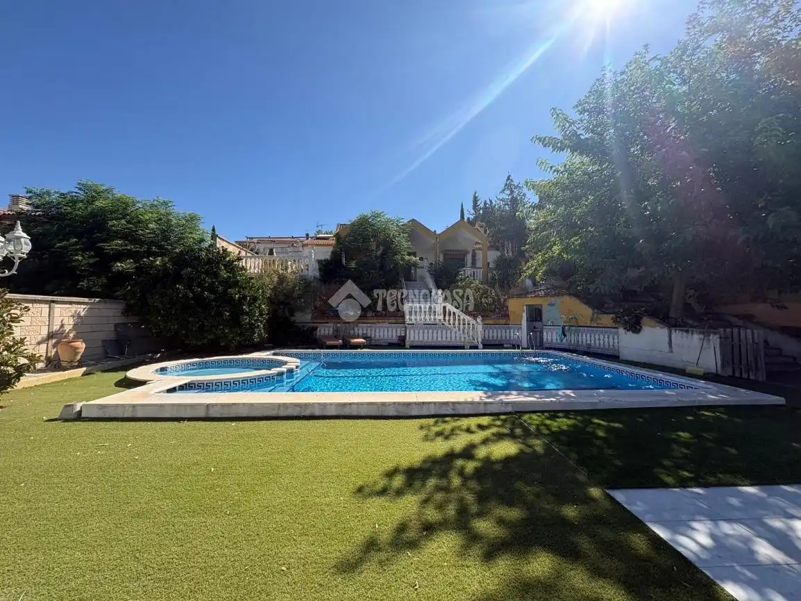Piscina de Casa o chalet en venta en Los Villares