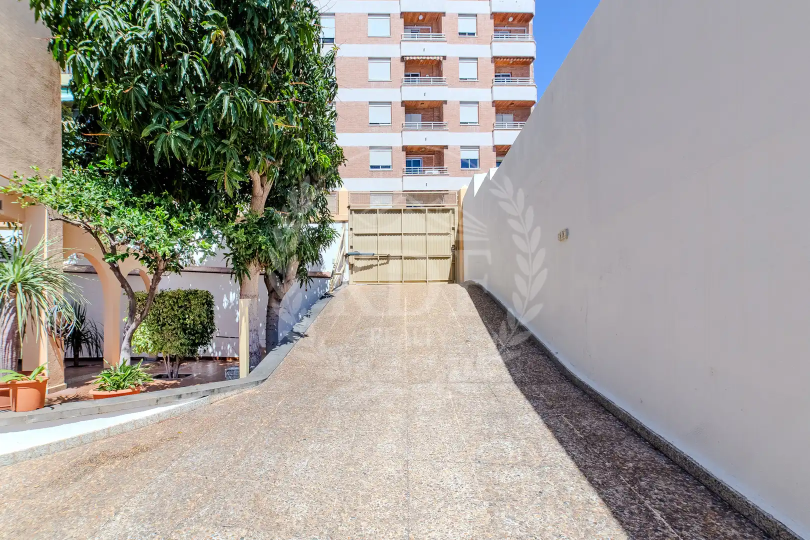 Vista exterior de Casa o xalet en venda en Santa Cruz de Tenerife amb Aire condicionat, Calefacció i Jardí privat